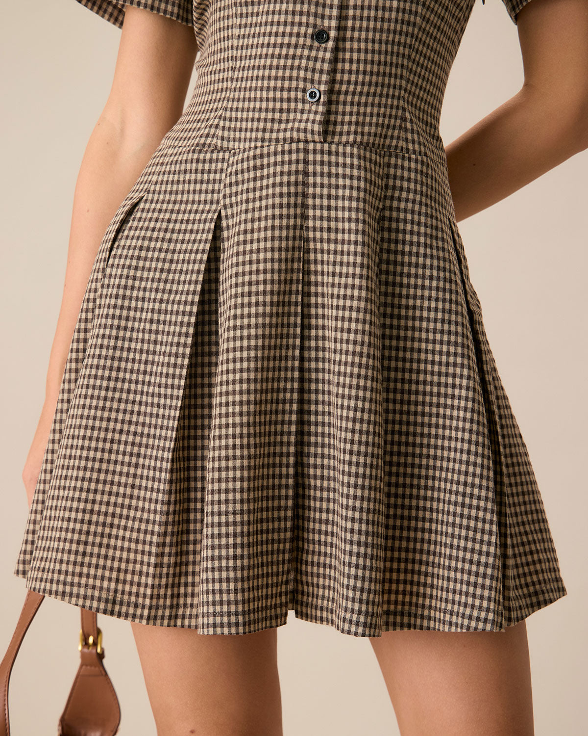Minivestido Marrón de Cuadros con Solapa y Falda Plisada