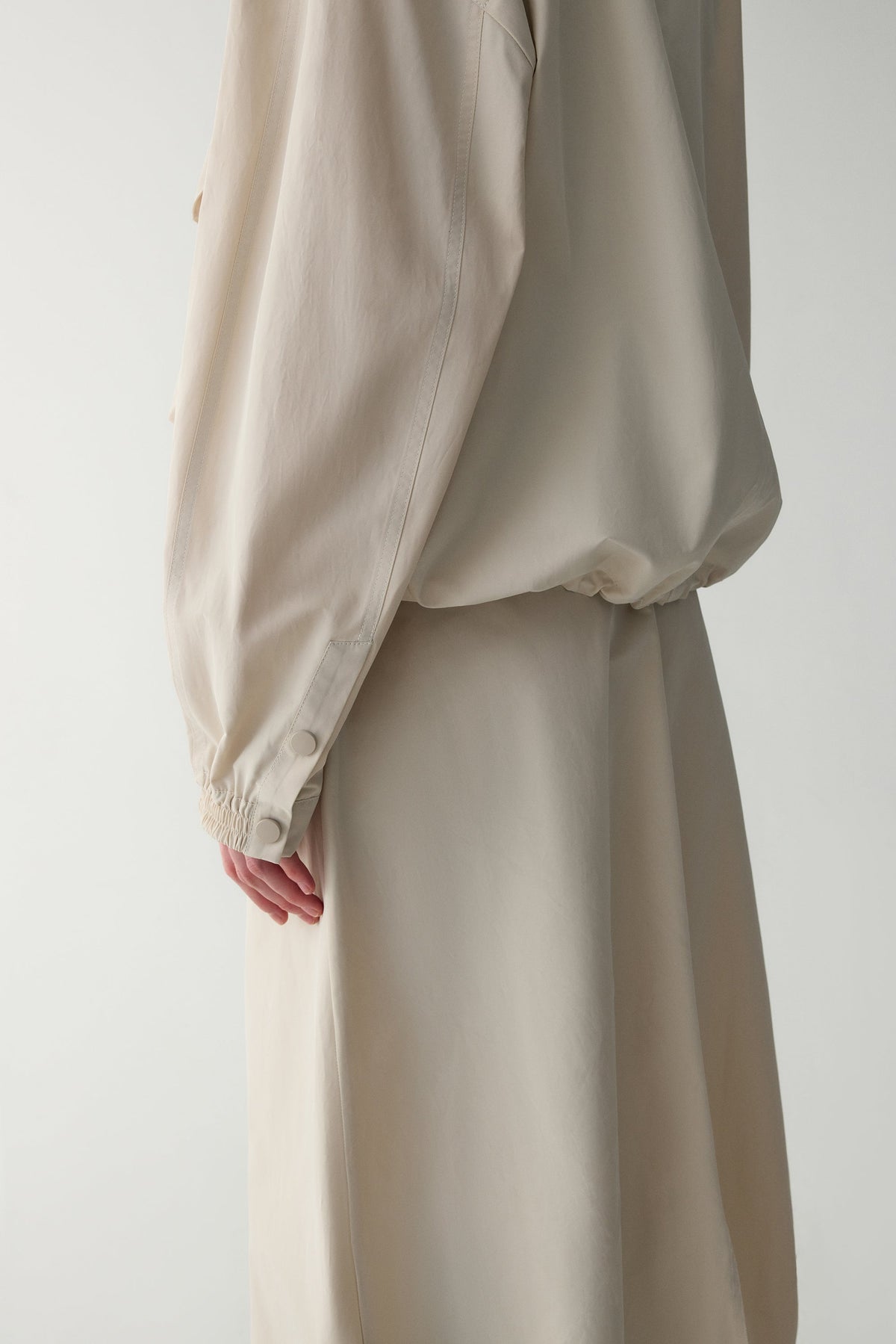 Sonia | Chaqueta Utility Oversize de Manga Corta