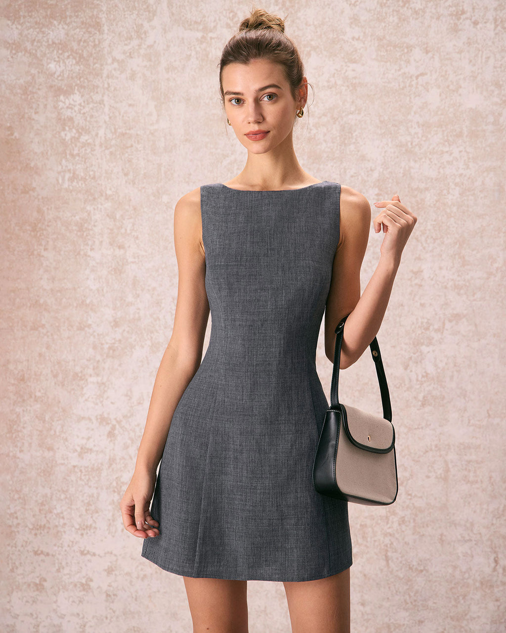 Minivestido Gris Sin Mangas con Escote Barco