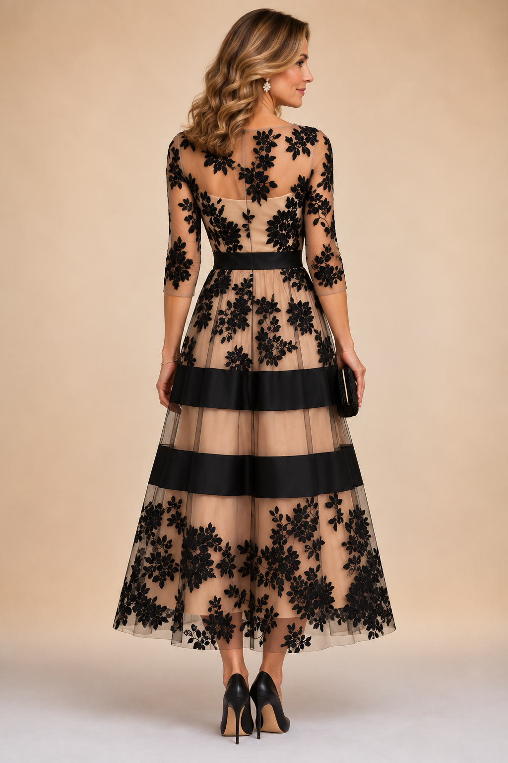 Amelia | Vestido Midi de Encaje Floral con Escote Barco