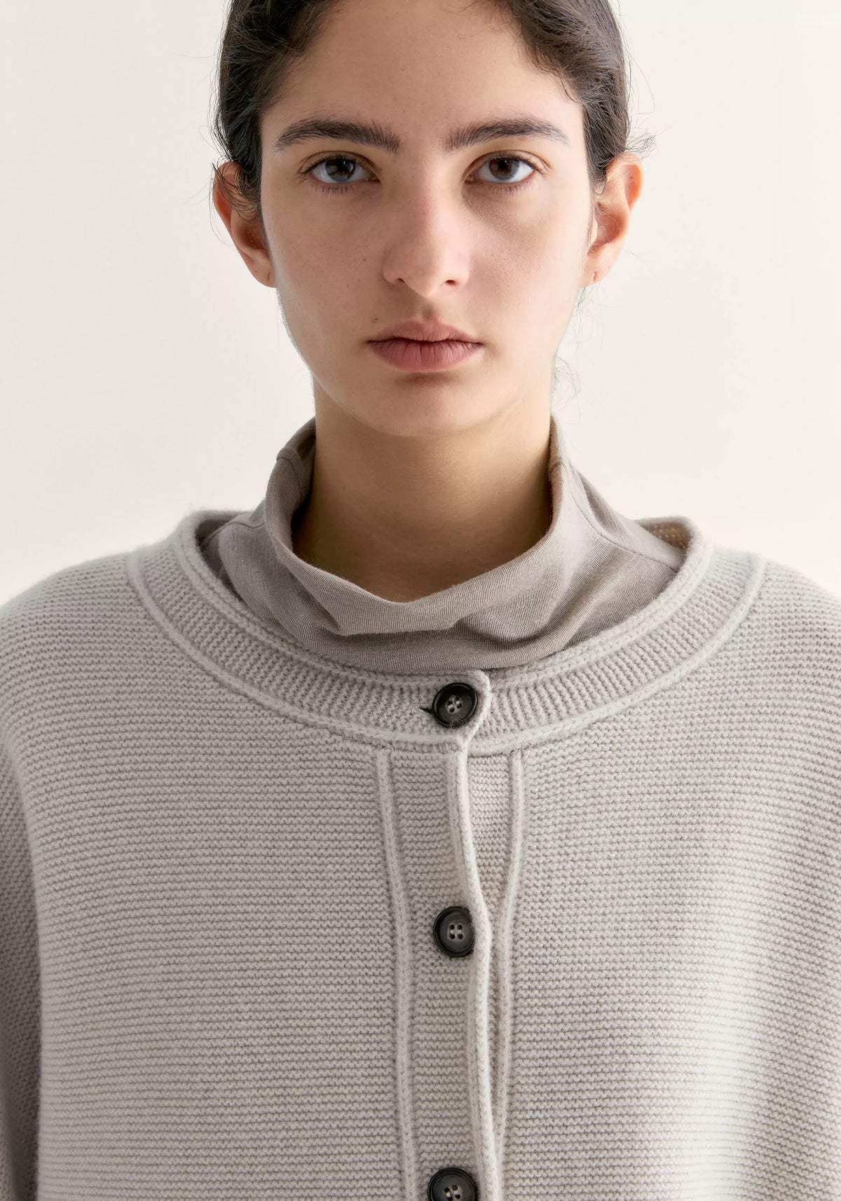 Noelia | Chaqueta de Lana con Corte Estructurado