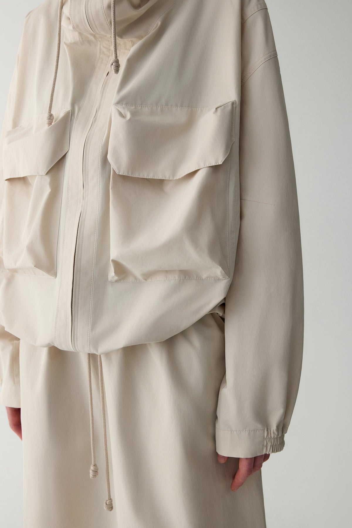 Sonia | Chaqueta Utility Oversize de Manga Corta