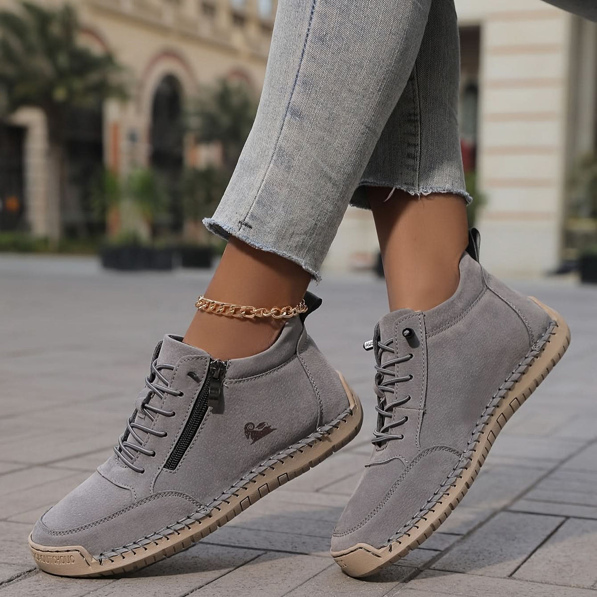 Belén | Zapatillas con Cremallera Lateral y Suela Masajeadora
