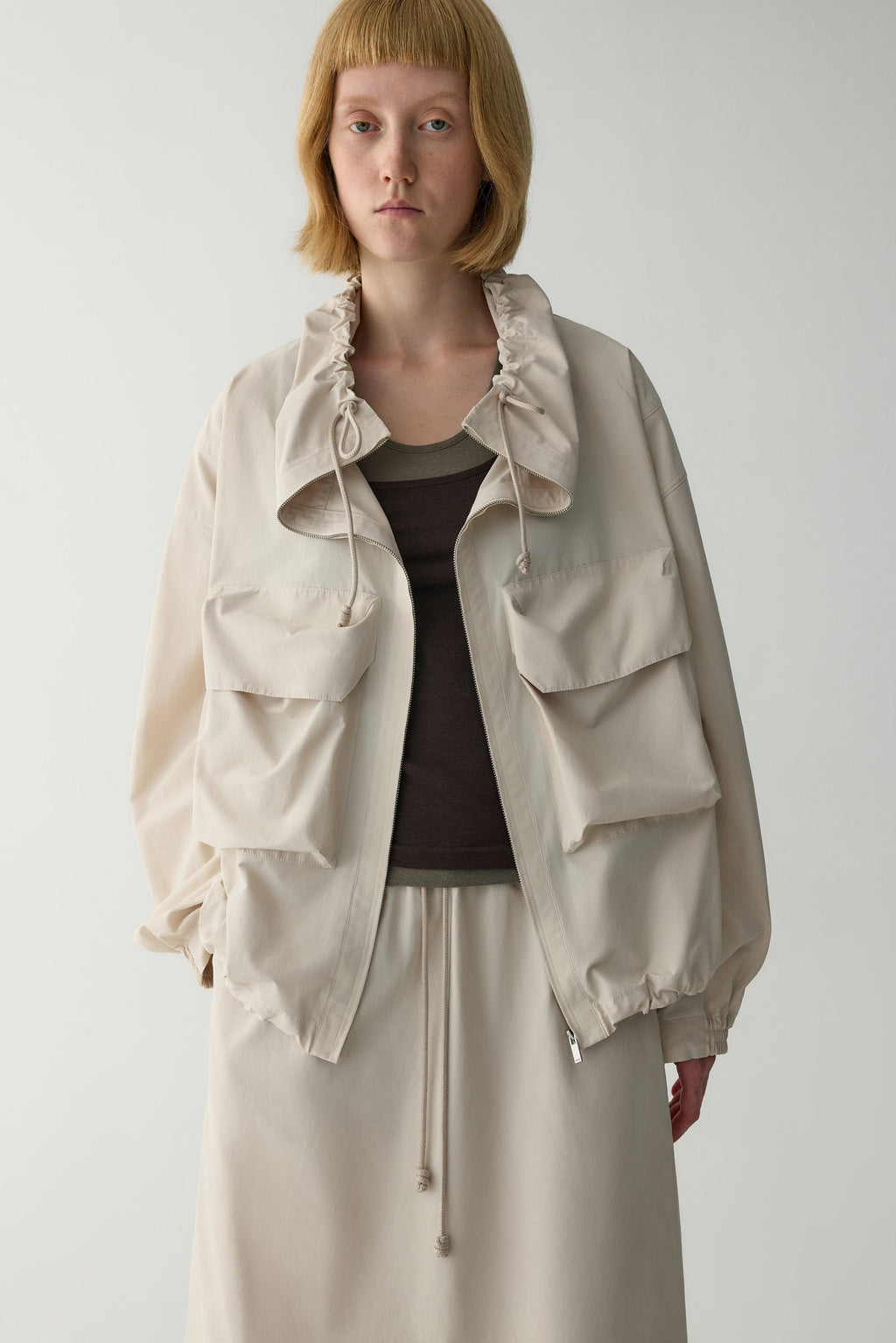 Sonia | Chaqueta Utility Oversize de Manga Corta