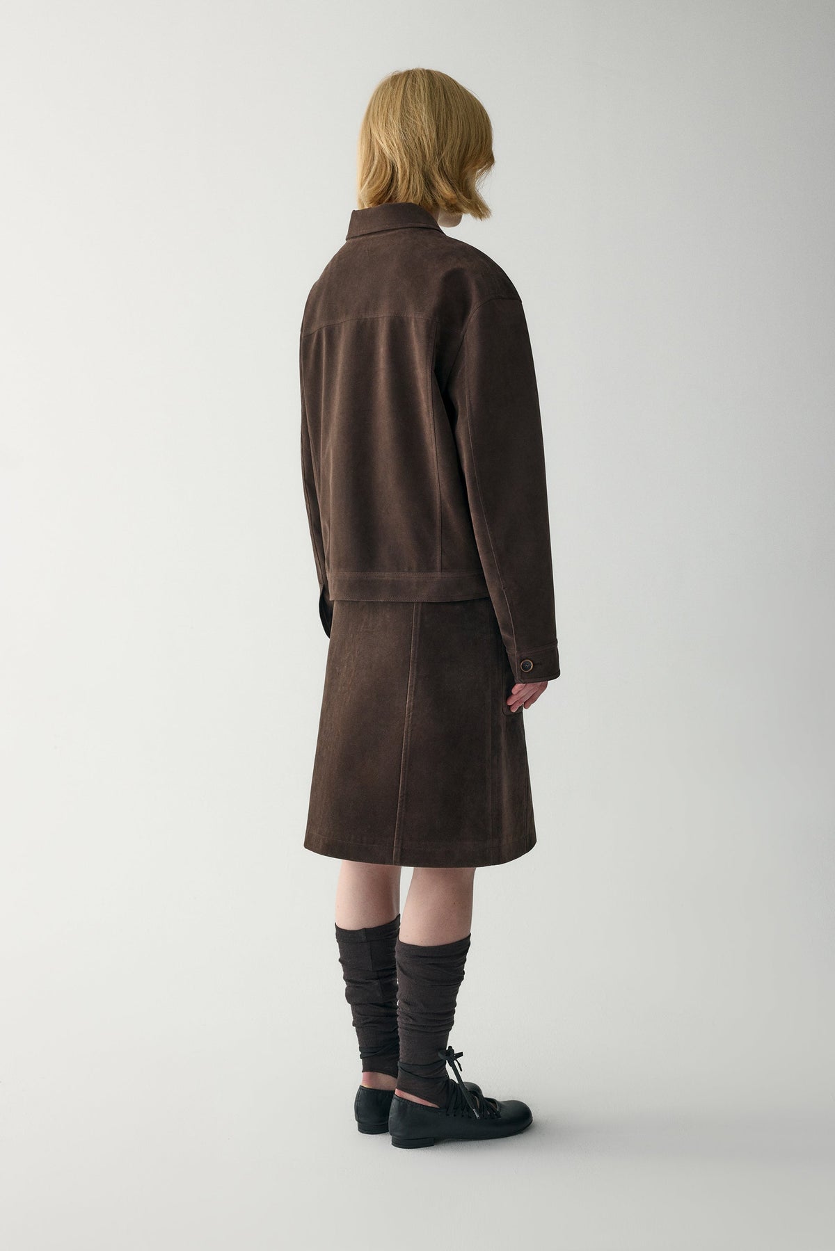Nuria | Chaqueta de Ante con Bolsillos de Plastrón