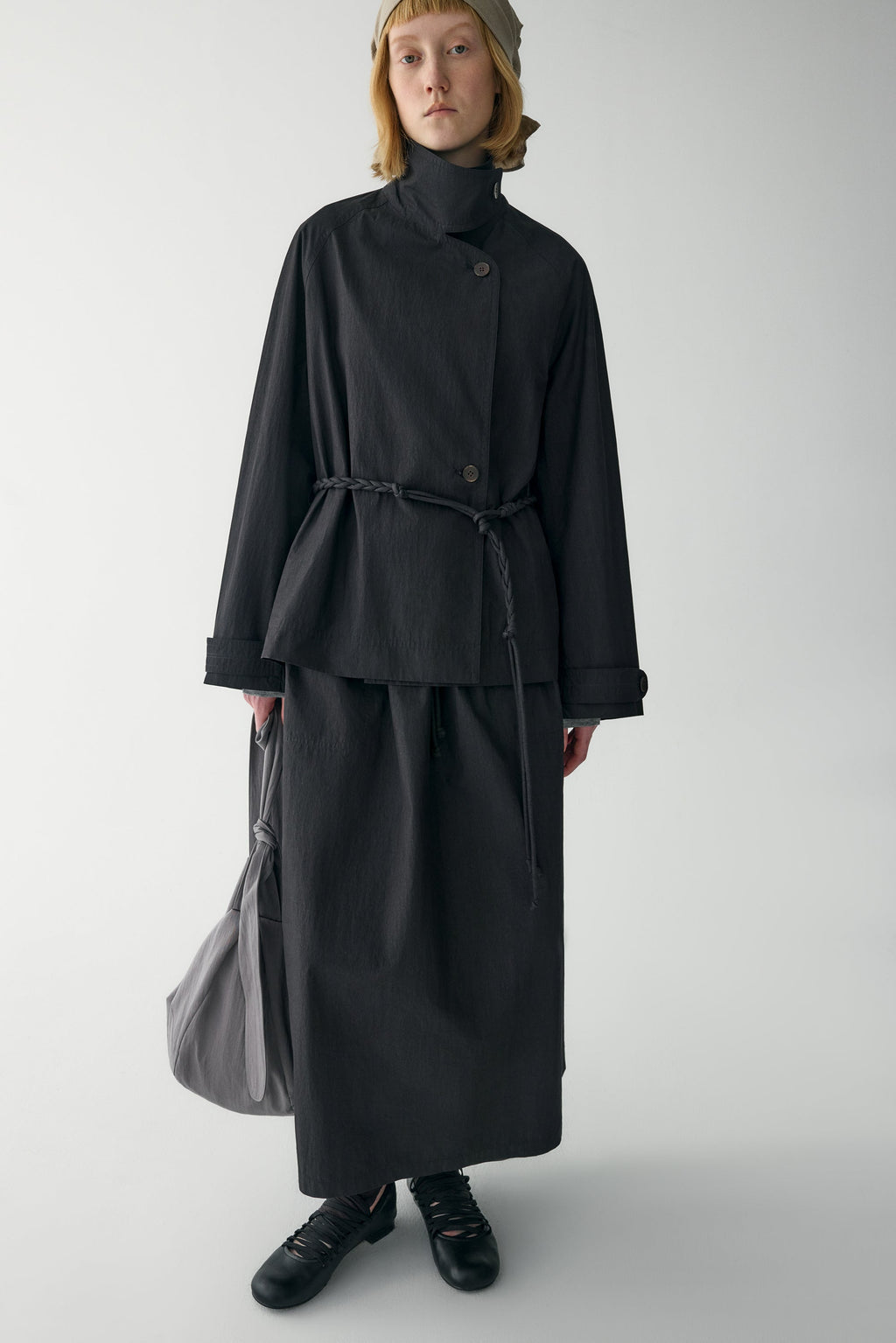 Vera | Trench Corto con Cinturón Anudado