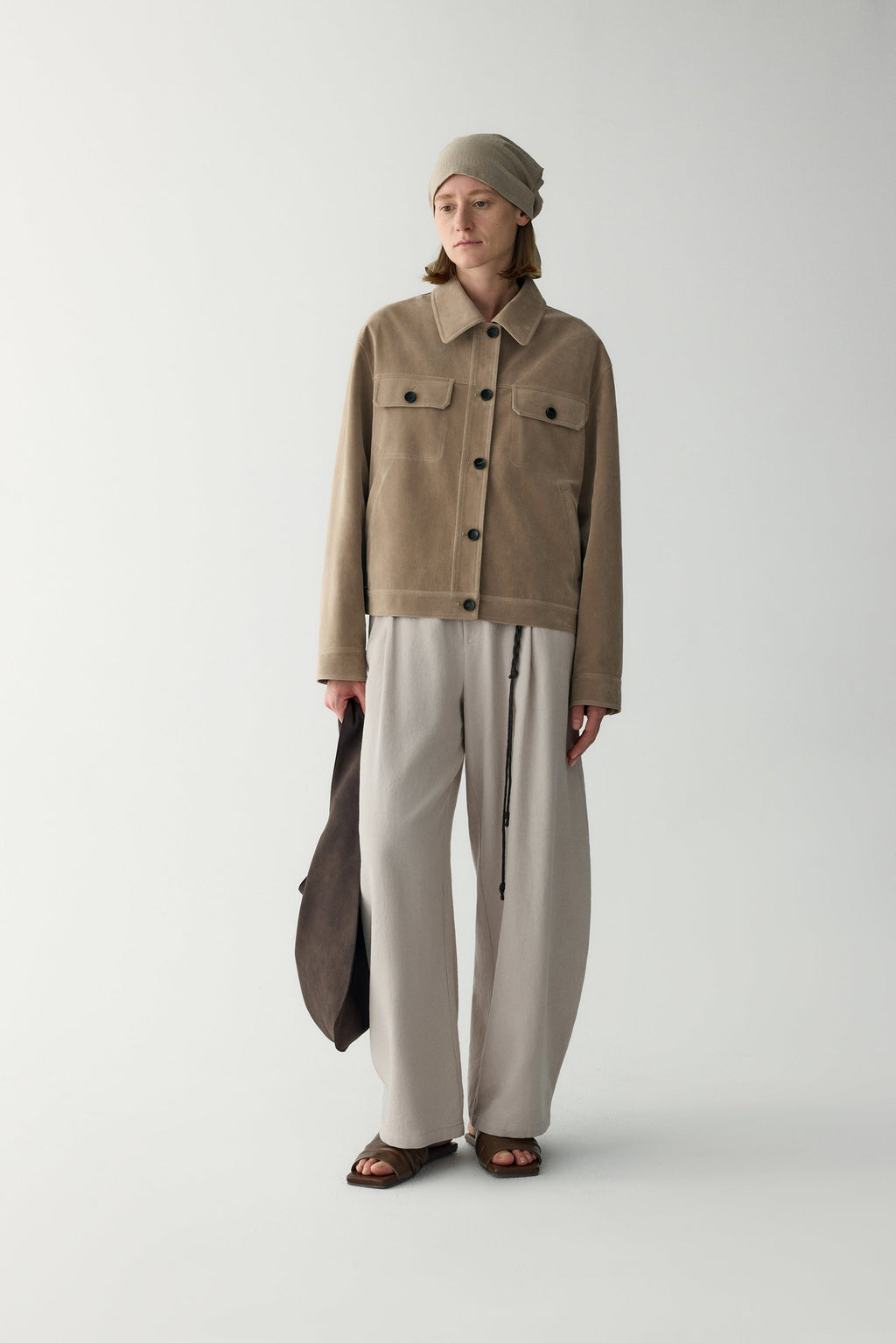 Nuria | Chaqueta de Ante con Bolsillos de Plastrón