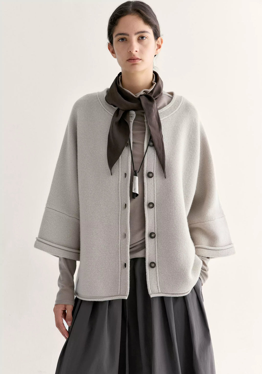 Noelia | Chaqueta de Lana con Corte Estructurado