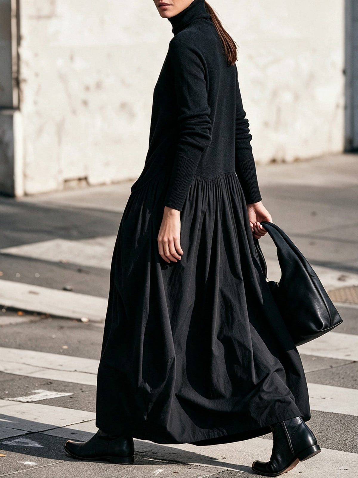 Adriana | Vestido Largo Oversize de Cuello Alto con Bolsillos