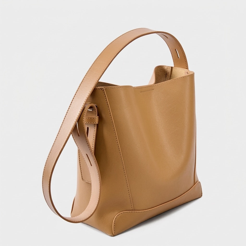 Carlota | Bolso Saco de Piel Auténtica con Bandolera Ajustable