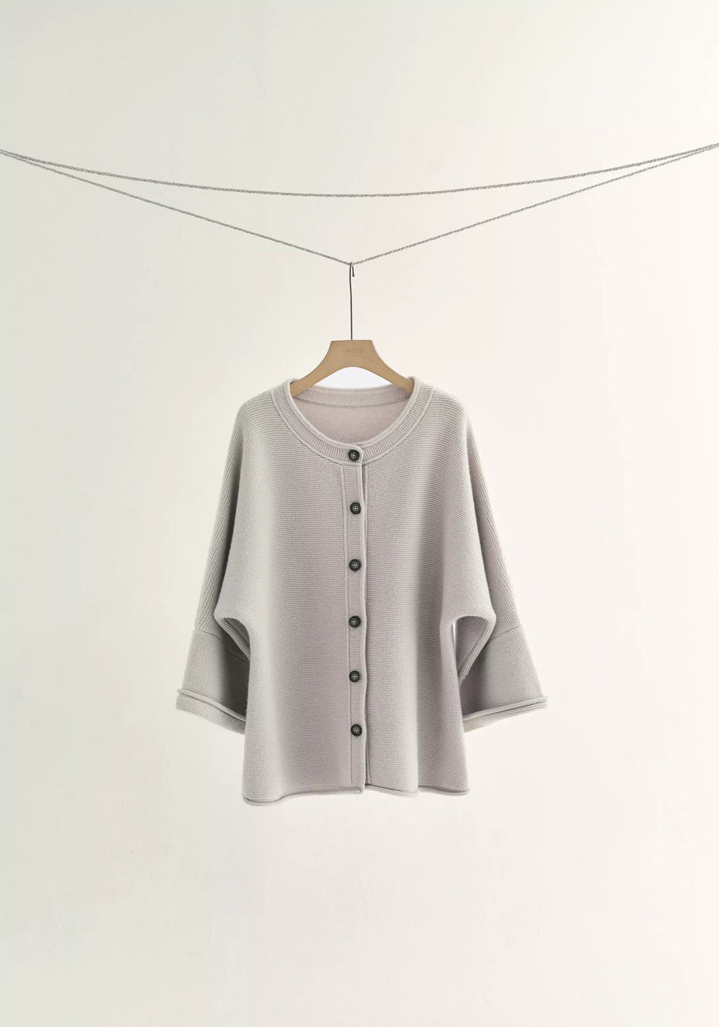 Noelia | Chaqueta de Lana con Corte Estructurado