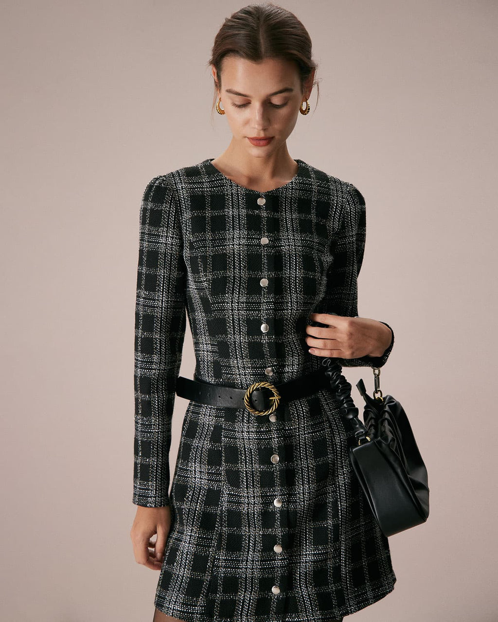 Minivestido Negro de Cuadros Cuello Redondo Línea A