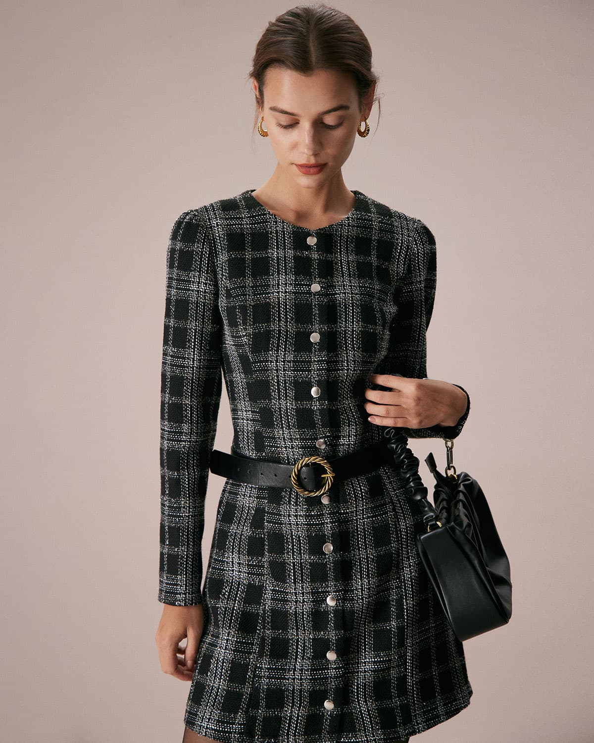 Minivestido Negro de Cuadros Cuello Redondo Línea A