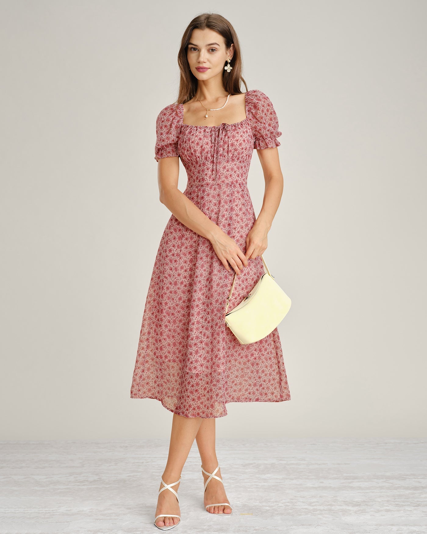 Vestido midi de gasa floral rosa Nieves con escote cuadrado, vista frontal