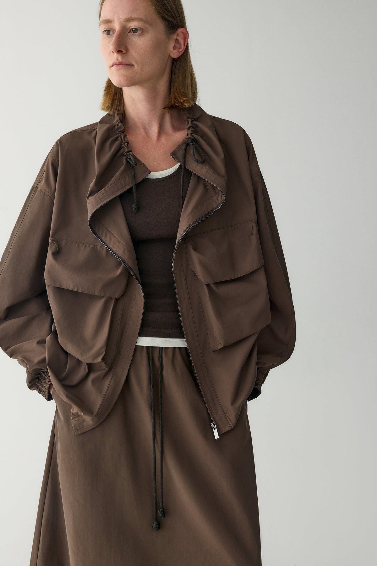 Sonia | Chaqueta Utility Oversize de Manga Corta