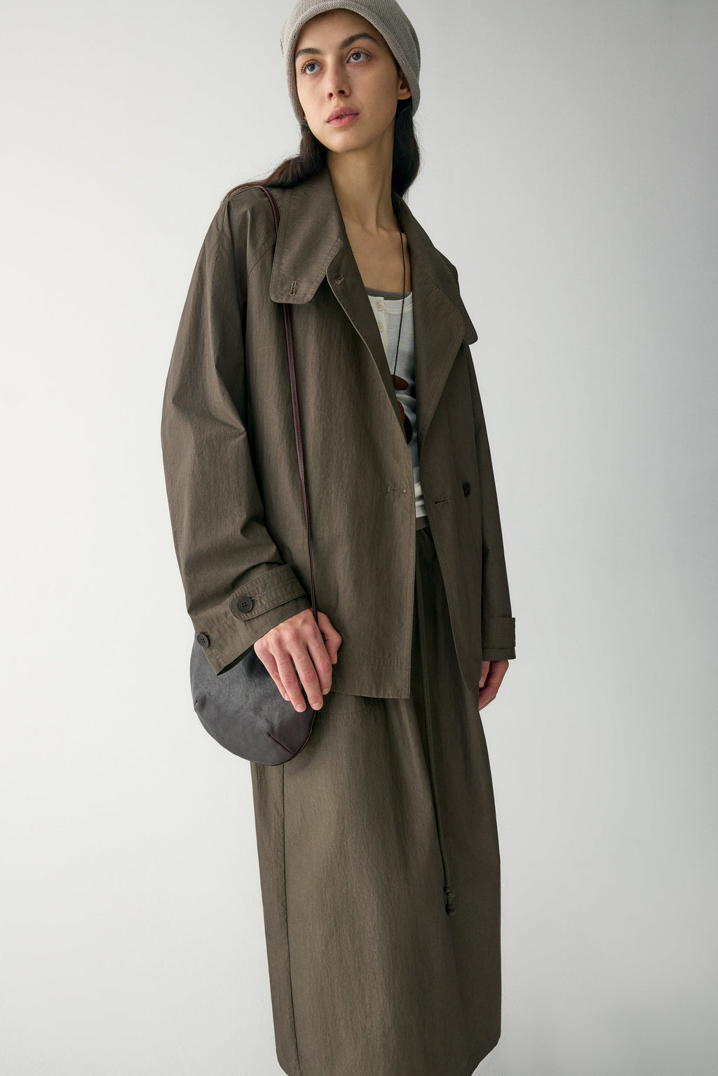 Vera | Trench Corto con Cinturón Anudado