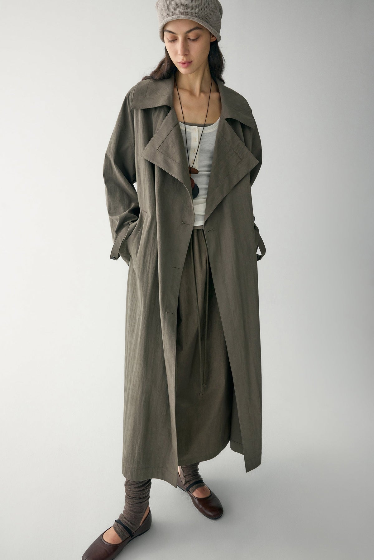 Elena | Trench Largo con Solapa Ancha